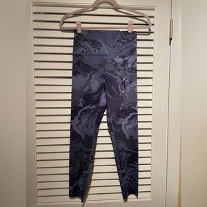 NWT Aerie Offline Goals Hi-Rise 7/8 Legging Marbled Blue - M